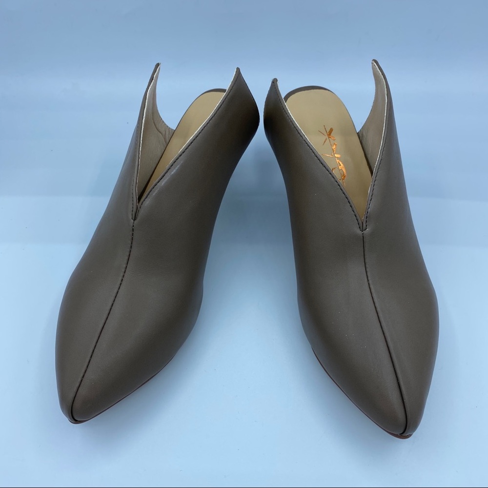 XYD Women Pointed Toe Kitten Heel Mule Sandals